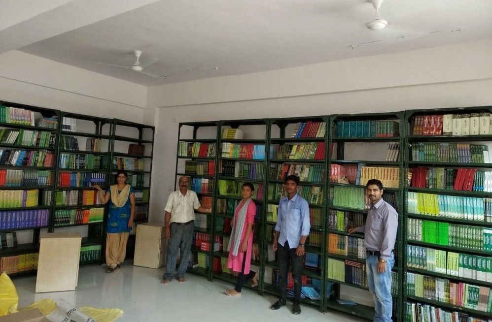 AU Jodhpur Library 